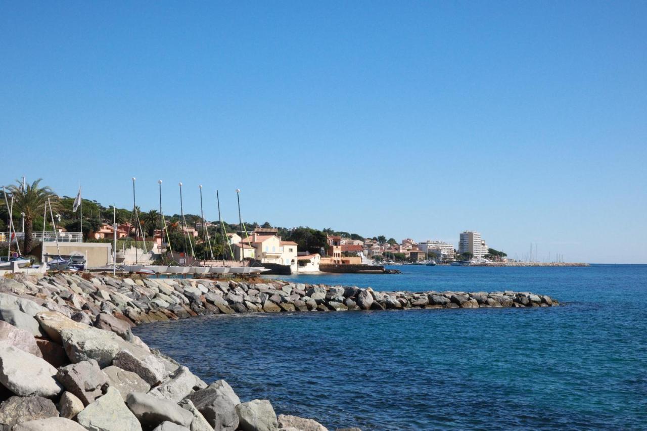 Casa Del Mar - Beautiful Two Bedroom Penthouse Apartment Sainte-Maxime Exterior foto